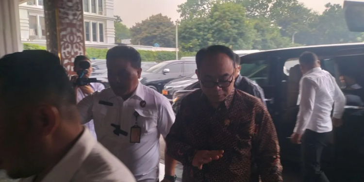 Rapat Khusus Menko Polhukam, Menkominfo, dan BSSN Bahas Peretasan PDNS 2
