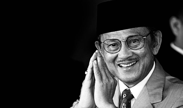 Biografi BJ Habibie