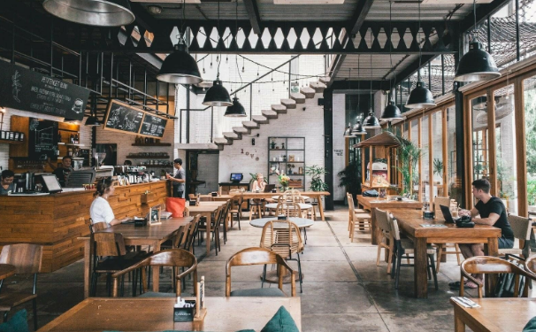 Membangun Bisnis Kafe yang Sukses dengan Konsep yang Unik