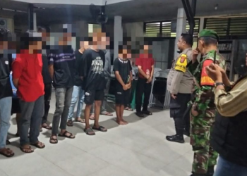 Pesta Miras Digerebek di Tanjung Laut, Belasan Pemuda Digelandang ke Kantor Polisi