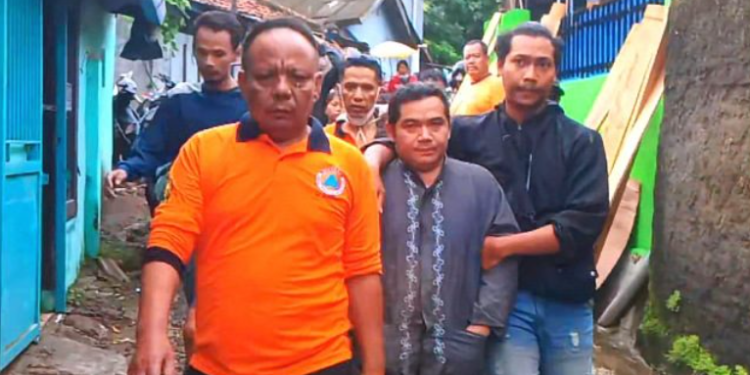 Suami Diduga Tak Peduli, Tetap Berdagang Saat Istri dan Anak Hilang dalam Banjir Sukabumi