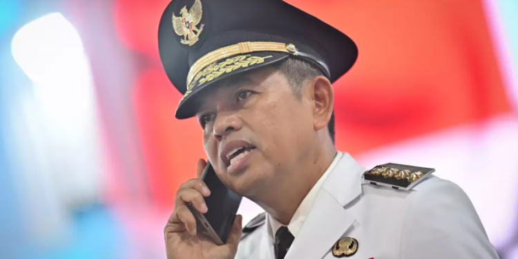 Dedi Mulyadi Tegaskan Larangan Orang Tua Berkerumun di Depan Sekolah
