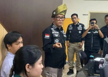 Wamenaker Sidak Perusahaan di Pekanbaru, Desak Pengembalian Ijazah Pekerja yang Ditahan