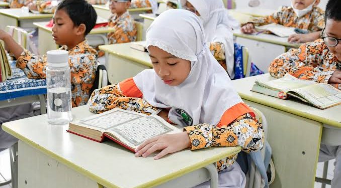 Menyongsong Pendidikan Berkualitas dengan Sekolah Islam Terpadu di Sumatera Barat