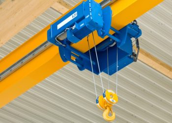 Solusi Cerdas Industri Modern dengan Hoist Crane Handal dari Buana Baru Jaya