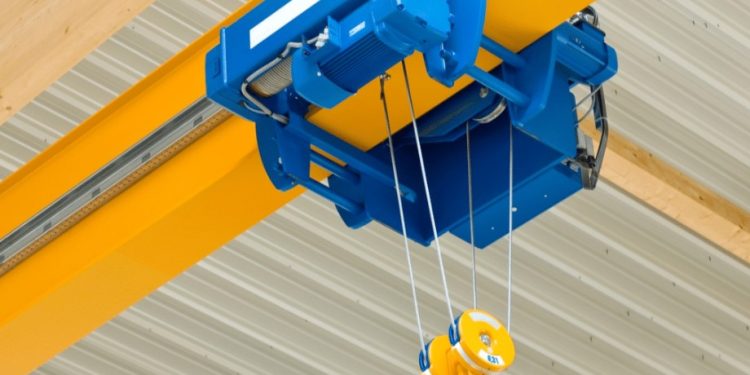 Solusi Cerdas Industri Modern dengan Hoist Crane Handal dari Buana Baru Jaya
