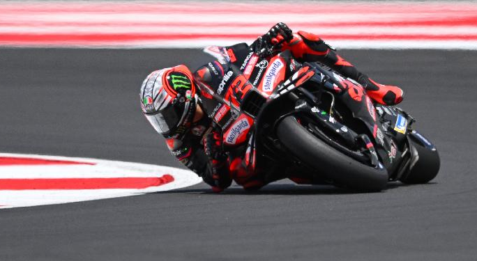 Marco Bezzecchi Raih Juara Sprint Race MotoGP Mandalika 2025, Marquez ke-7, Bagnaia di Posisi Buncit