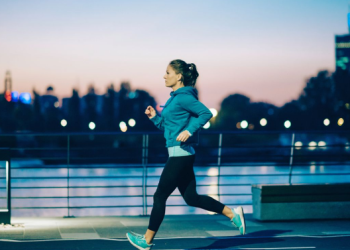 YOI Olahraga Malam Tetap Menyehatkan, Ahli Sebut Efektif Jaga Kebugaran Tubuh